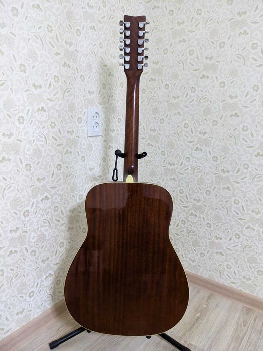 12 струнная гитара