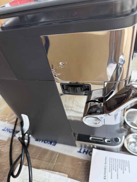 Кафеавтомат 3в1 Ninja Luxe Café Pro ES701EU, 1650W, 15 bar, 250 г, 2 л, Barista Assist, 5 настройки пяна, 9 вида еспресо, Инокс