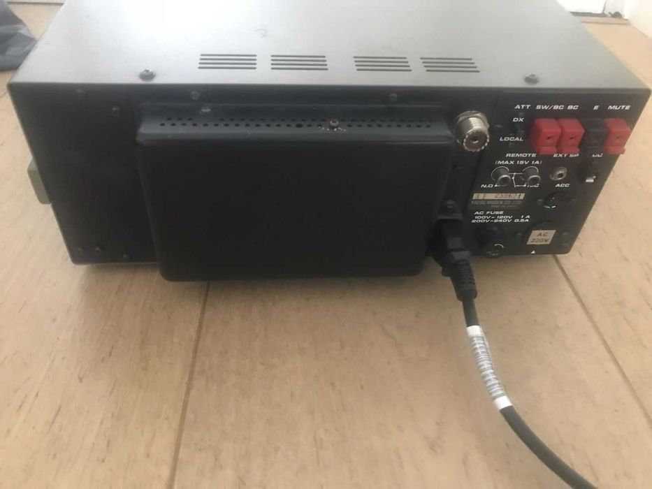 Receptor radio Yaesu FRG 7700