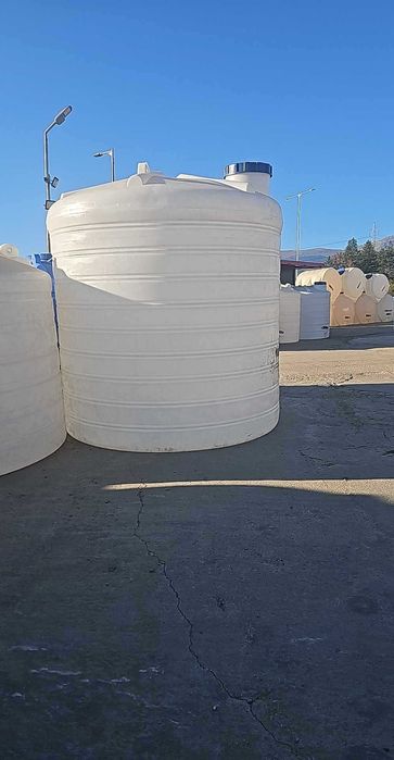 Продаваме 15000хл литра Вертикални Резервоари за Вода, Течен Тор и др.