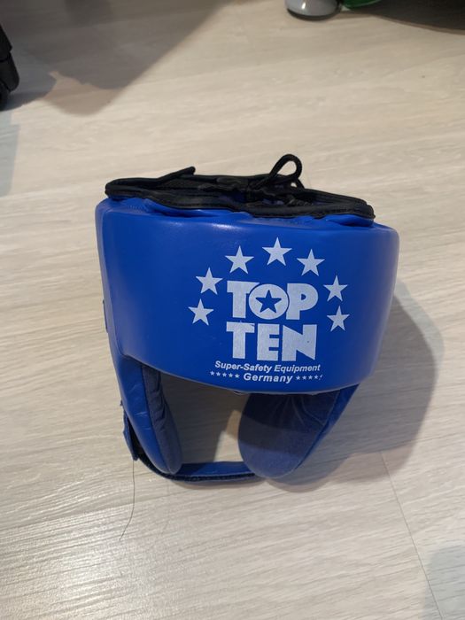 Шлем для каратэ