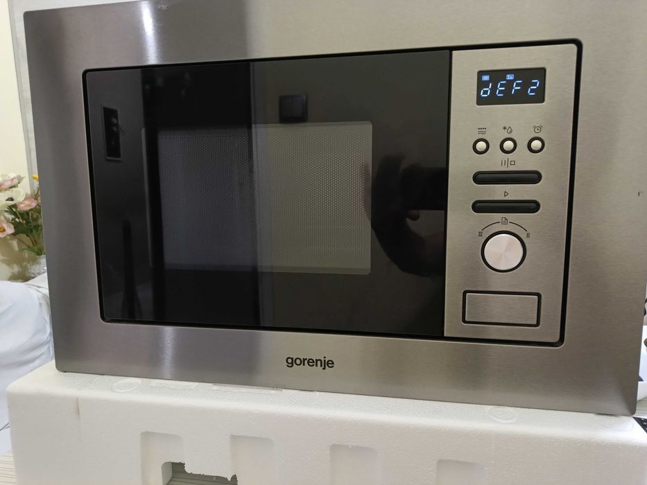 Продавам микровълнова " Gorenje" за вграждане