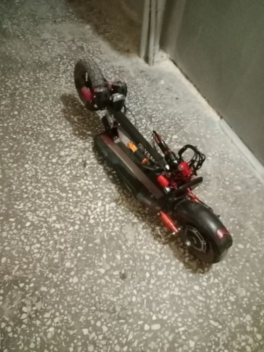 СРОЧНО Продается Kugo M4