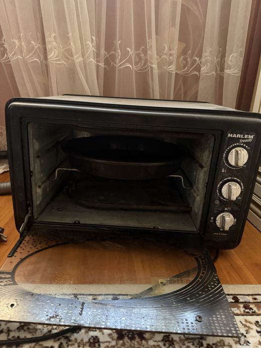 Электропечь ,в хорошем срстоянии!!!