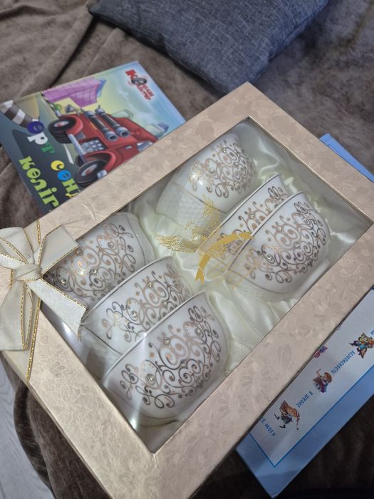 Пиалы со стразиками в подарочной упаковке