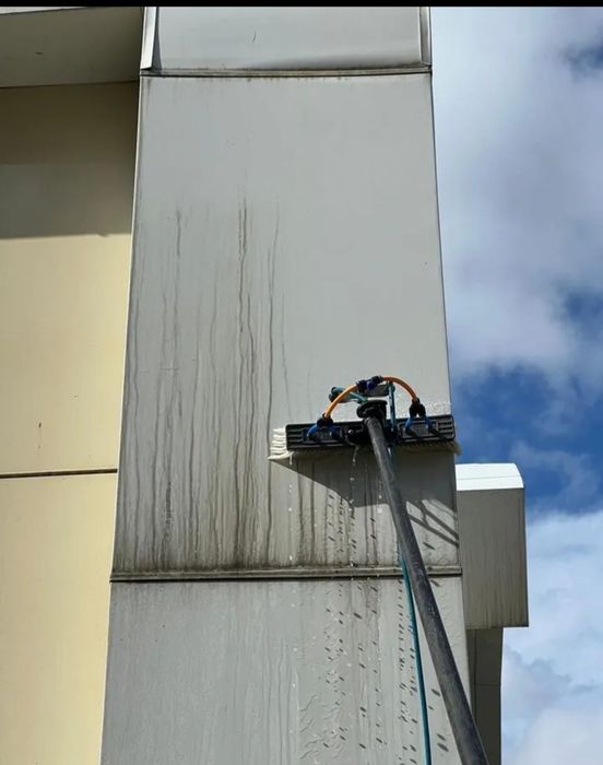 Мойка окон и фасадов