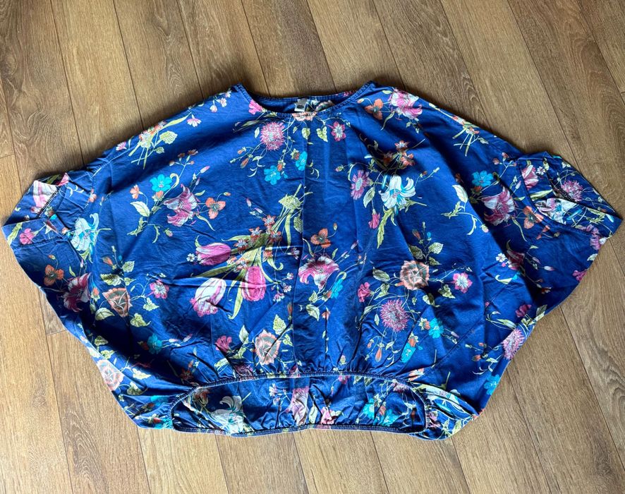 Тениски, различни модели