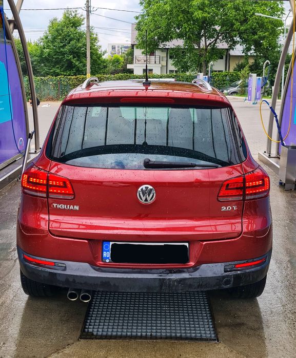 VW Tiguan Facelift,Benzina 2.0,Automat DSG,Piele crem,panoramic!Ocazie