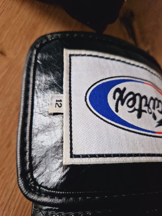 Manusi box Fairtex, piele, negru, marime 12 - pret negociabil