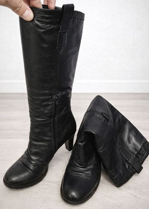 Дамски кожени ботуши-40