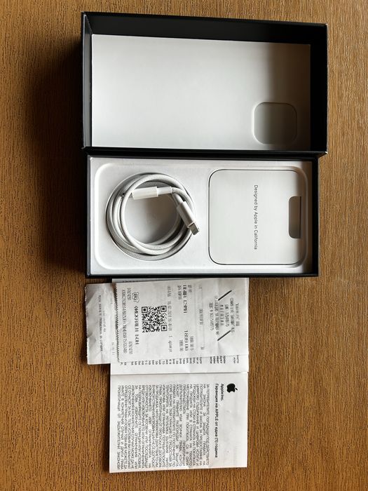 Продавам Iphone 12pro
