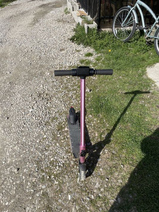 Vand trotineta electrica pentru copii !