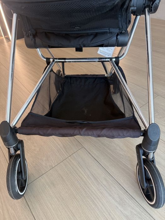 Cărucior Cybex Coya – Black | Ultra-compact | Stare foarte bună