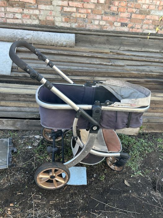 Детская коляска