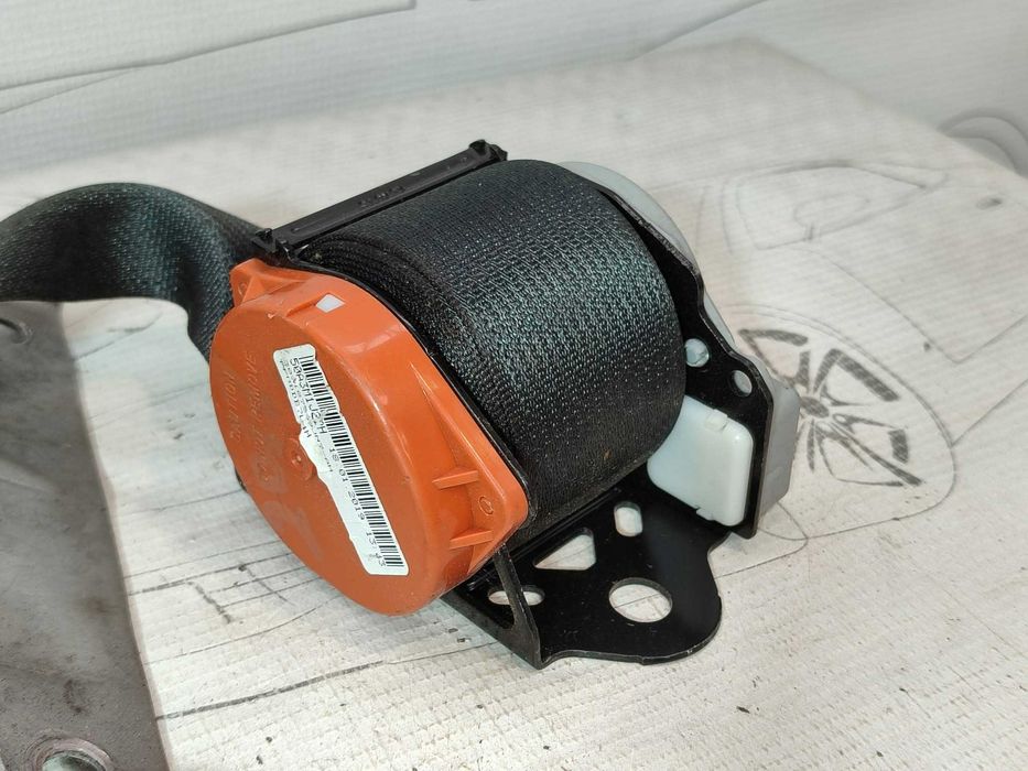Centură siguranță spate centru Nissan Navara NP300 D23 2015-2023 2017 2.3 dCi 120kW Cod OEM: 888544KJ0A, 1034320 (5G3)