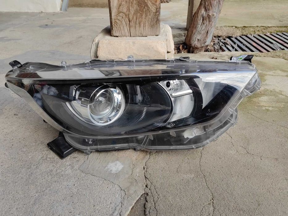 Фар Toyota Yaris десен / Фар Тойота Ярис Оригинален