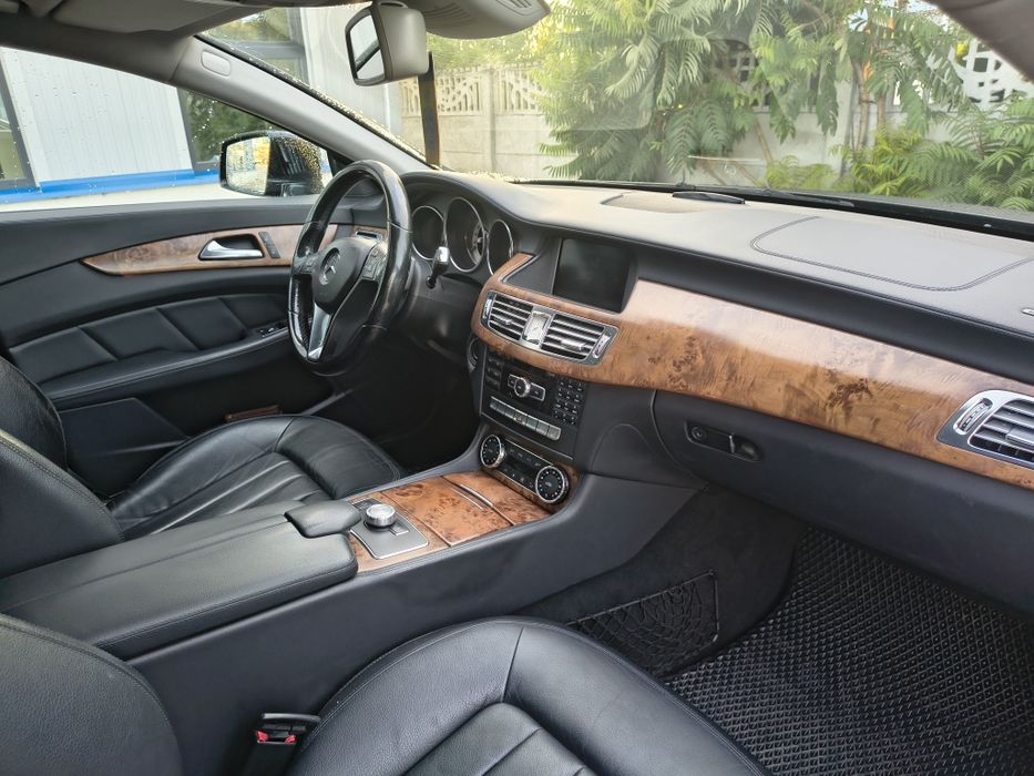 MERCEDES-BENZ CLS 2011 — imagine 5