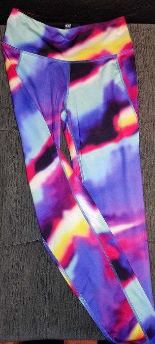 Спортни топове и клинове S/M размер