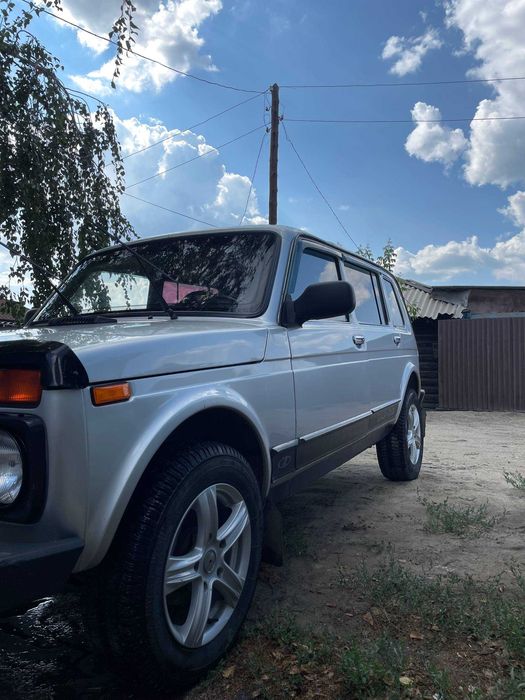 Lada 2131, 5 дверная, мкпп, 1.7 евро4