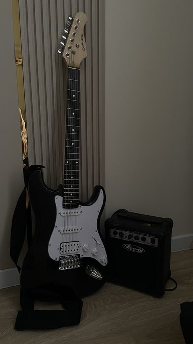 Электрогитара levinson