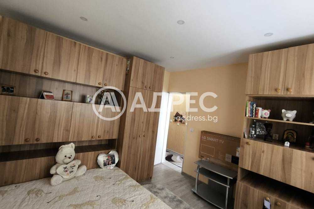Продава се Тристаен апартамент в Разград, Орел - 76 кв.м за 1141 €/кв.м - Снимка #4