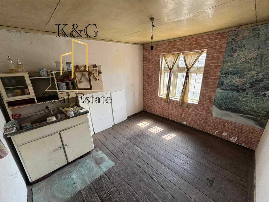 Продава се Къща в с. Дряновец, Област Разград - 60 кв.м за 782 €/кв.м - Снимка #3