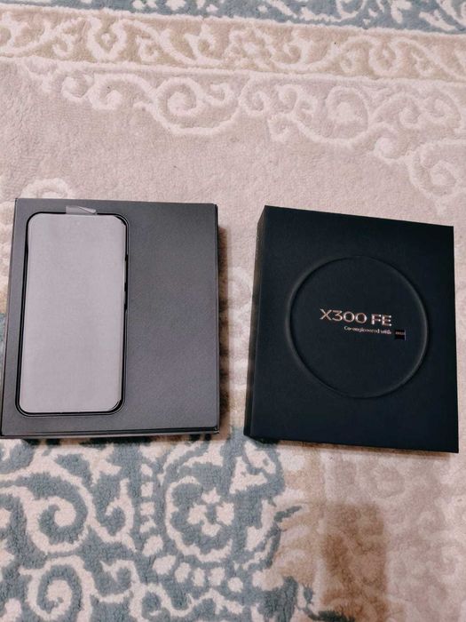 Vivo X300 Fe Новый