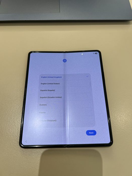 Продам Galaxy Fold 3