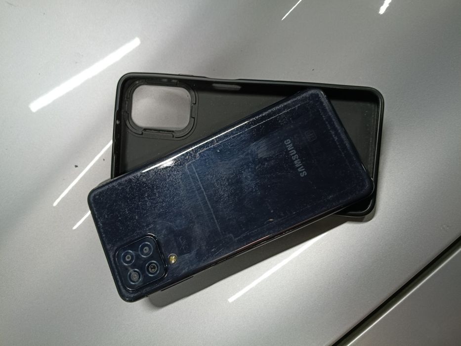 Продам телефон Samsung