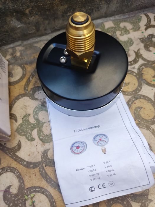Термоманометр. Для измерения давления и температуры