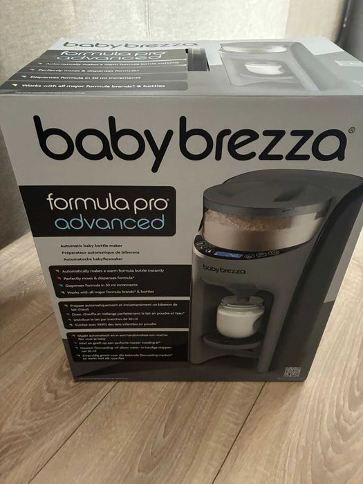 Vând aparat preparare lapte praf Baby Brezza Formula Pro Advanced - ca NOU