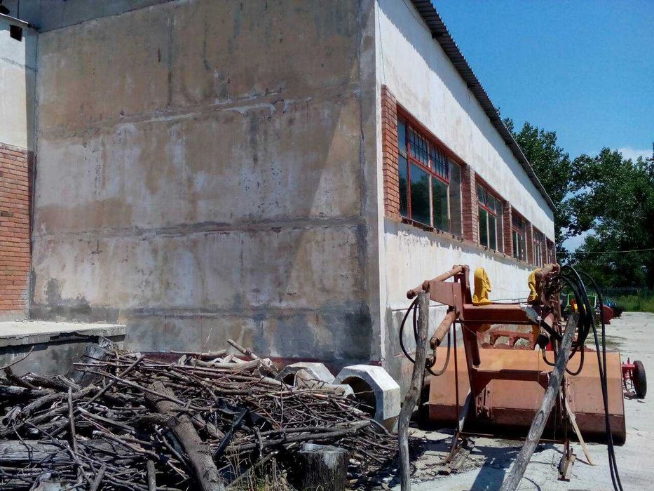 Производствена сграда, с.Лиляк