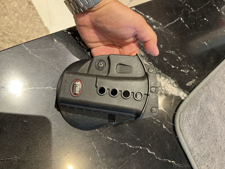 кобур за външно носене Fobus за Glock 19