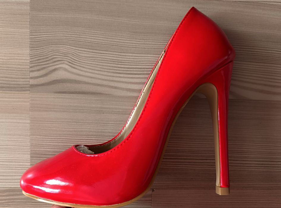 Pantofi mărime 35 noi