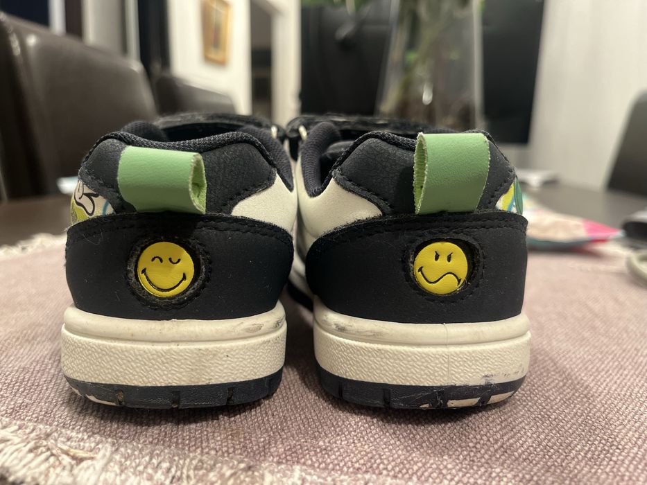 Adidasi baieti nr. 27