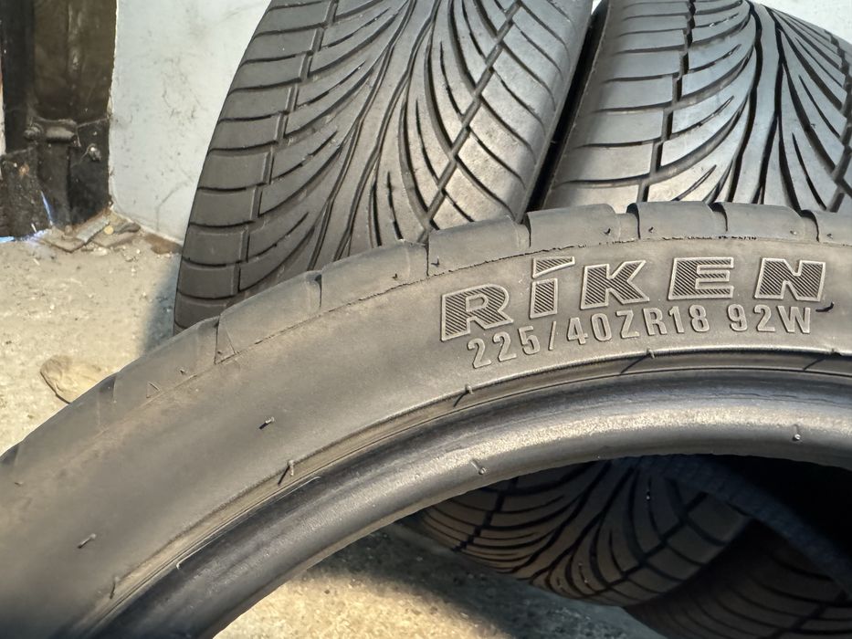 Гуми 225/40/18 RIKEN Raptor