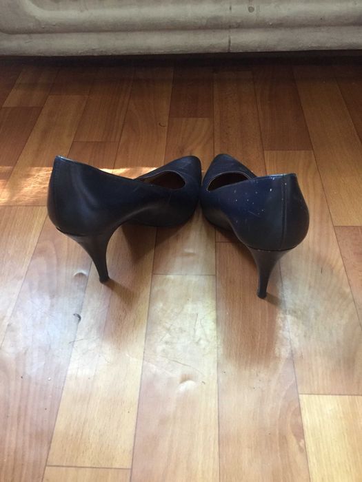 продам женскую обувь