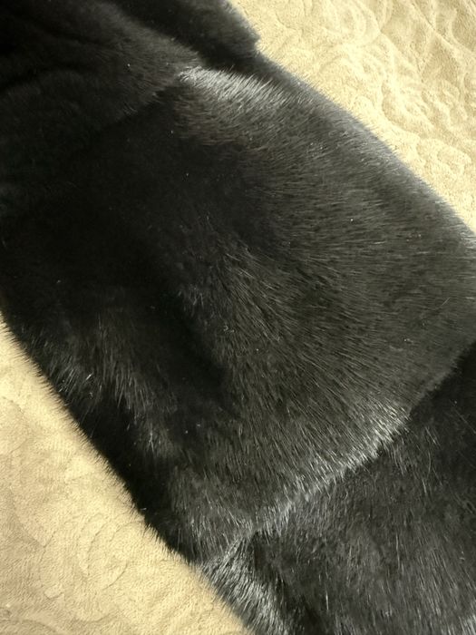 Продам норковую шубу