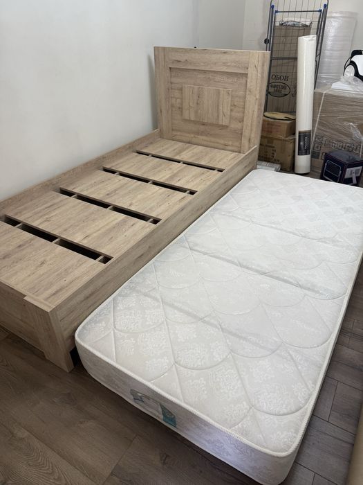 Продам кровать 2 штуки одинаковые