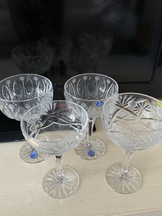 Хрустальные вазы