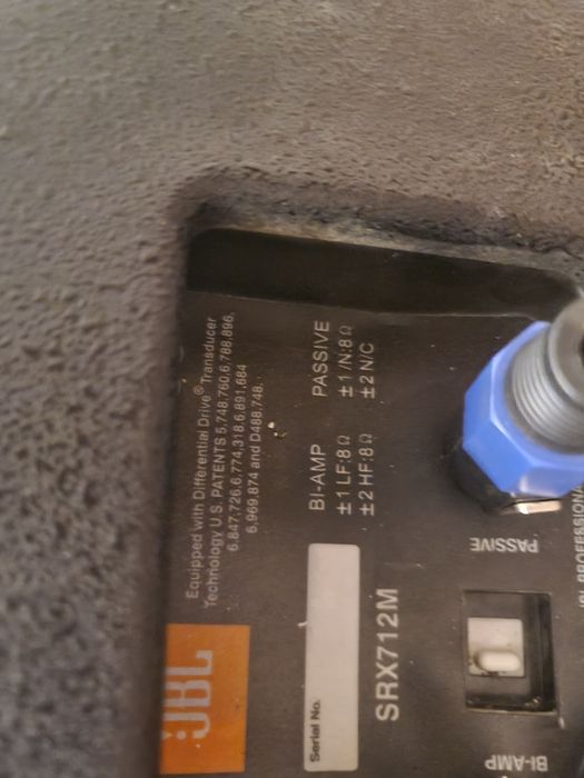 JBL колонки 2 шт