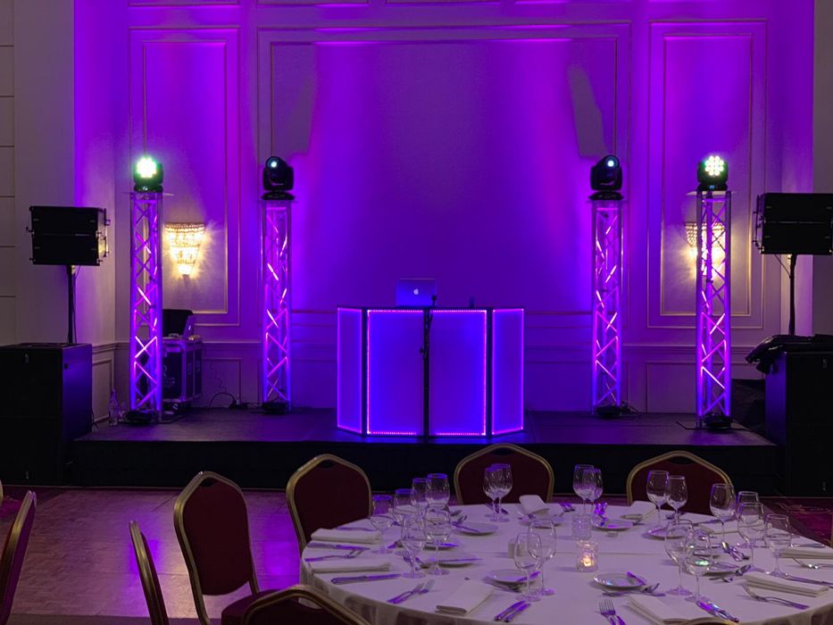 Sistem sonorizare Line Array Db Tehnologies Dva