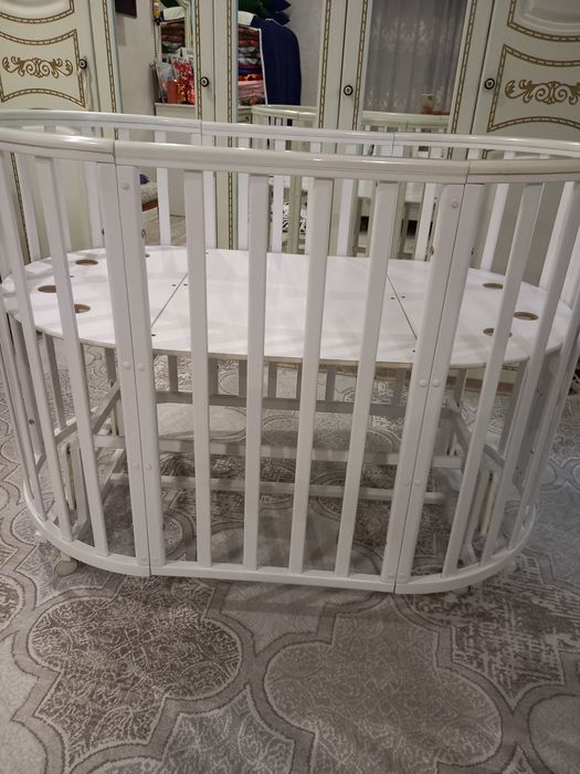 Продаётся манеж б/у