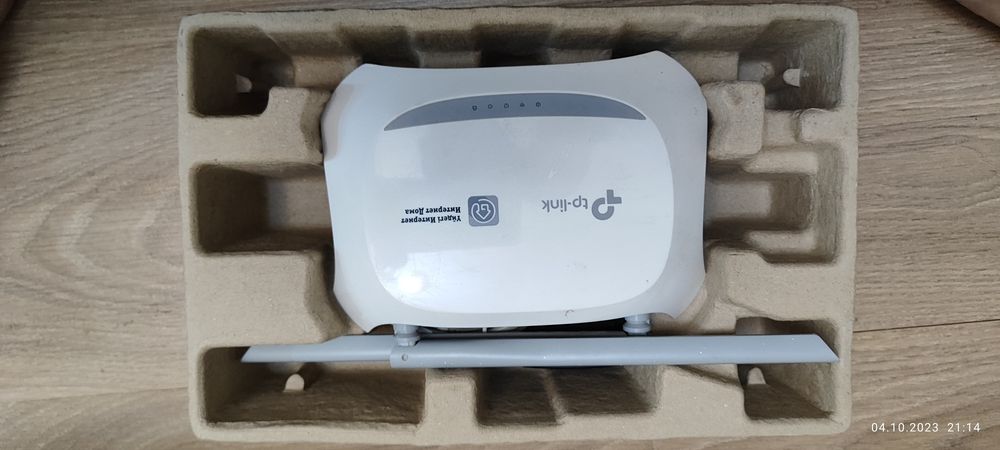 Продам wi-fi роутер tp link n300