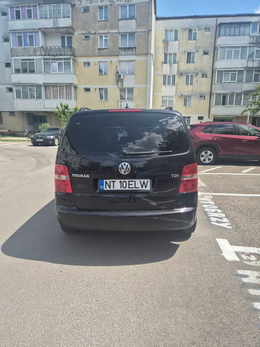 VOLKSWAGEN Touran 2004 — imagine 5