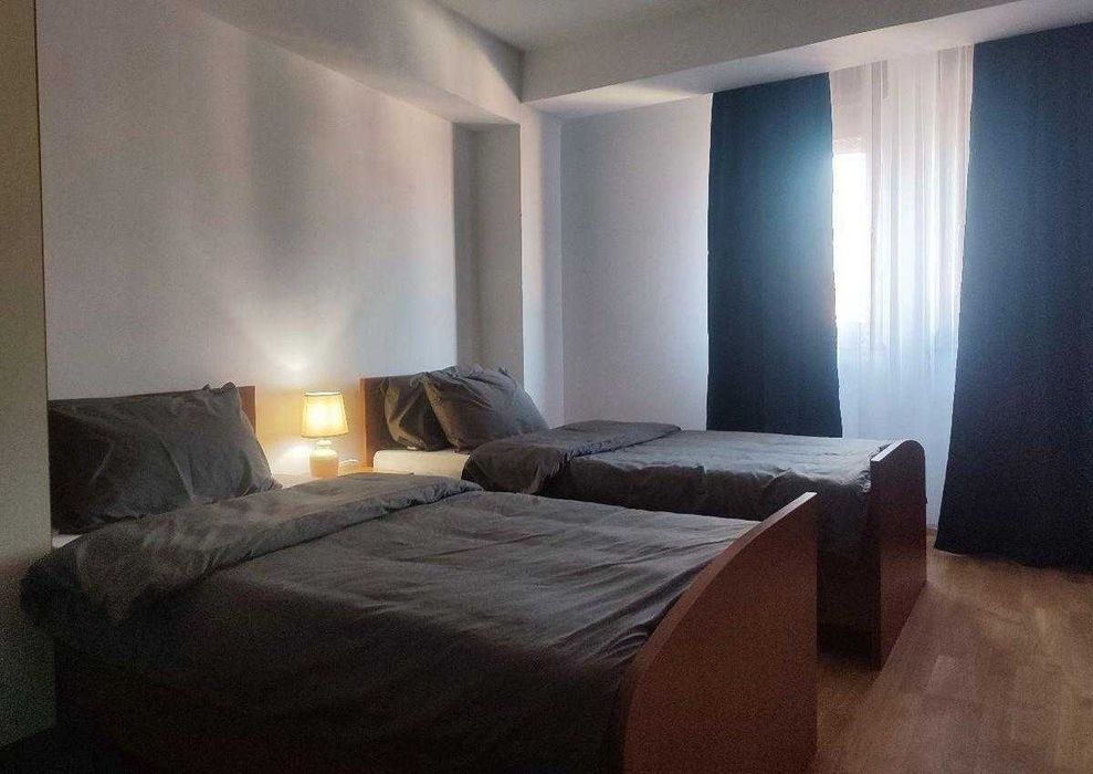 Дава се под наем Тристаен апартамент в София, Зона Б-5 - 90 кв.м за 612 € - Снимка #3