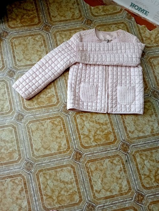 Продам детские вещи по 500