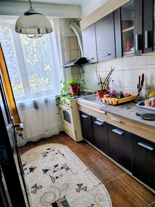 Vând/închiriez apartament 3 camere