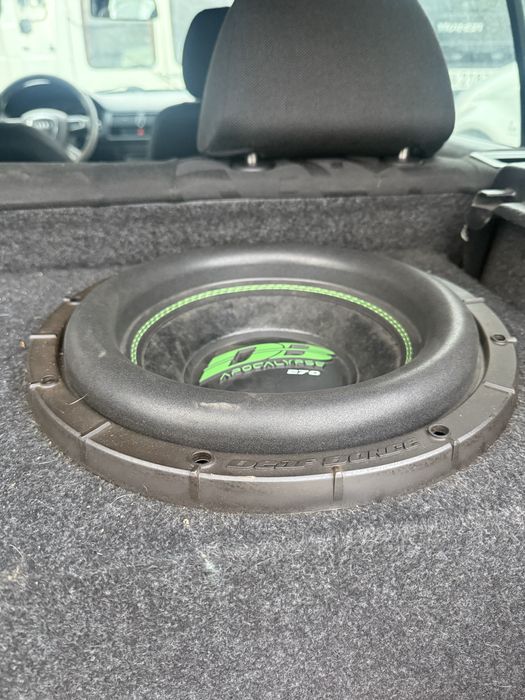 Бас каса и усилвател DEAF BONCE