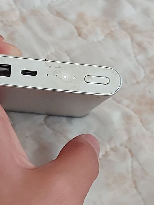 Повербанк 10000 mAh